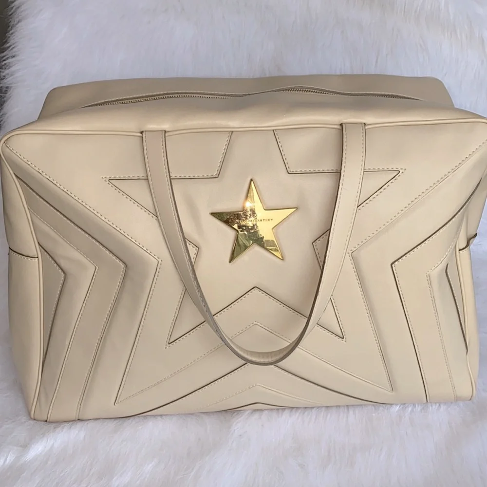 Stella Star Overnight Duffle - Picture 3 of 12